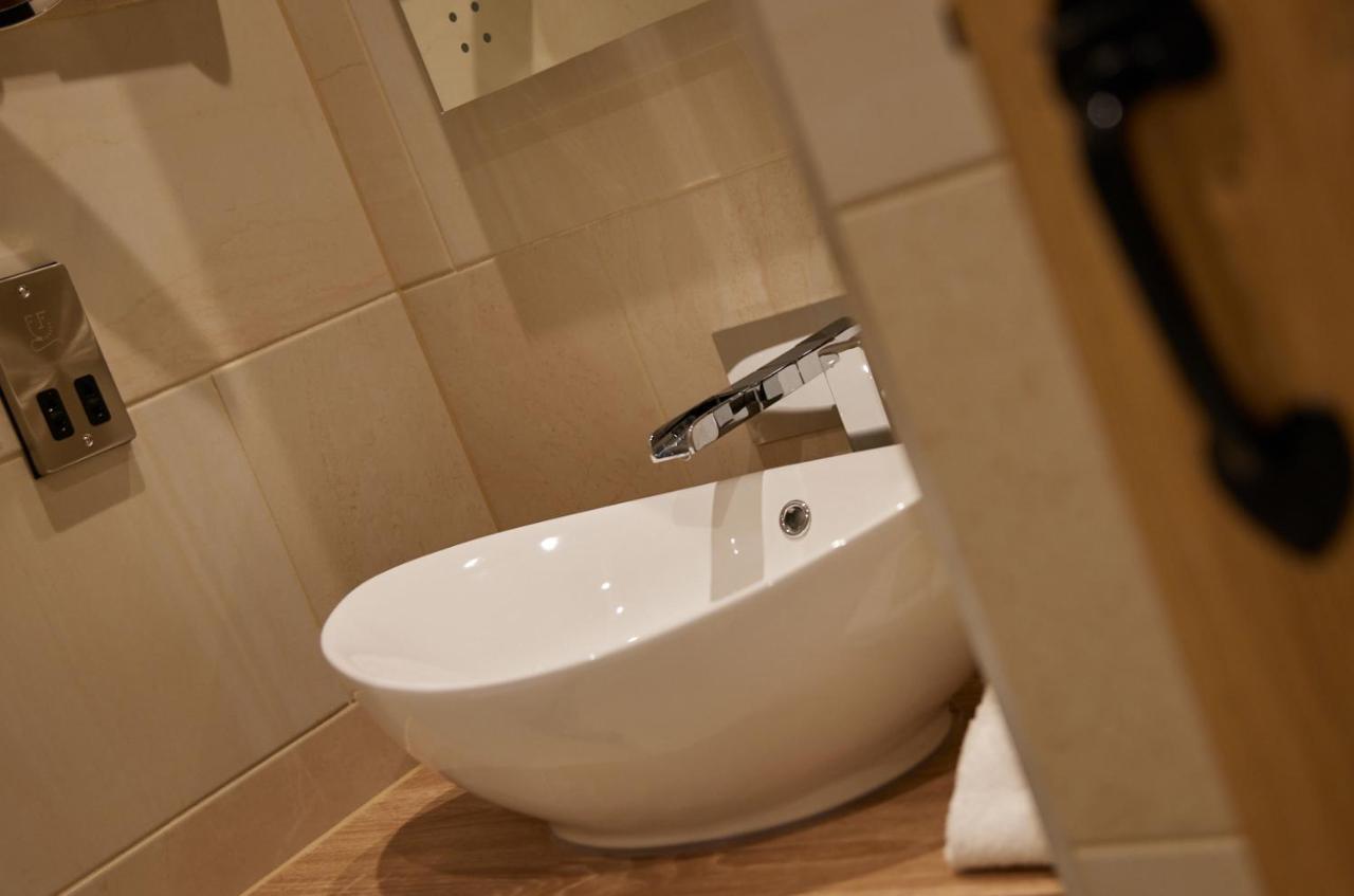 Отель The Fleece At Ruleholme Irthington Экстерьер фото